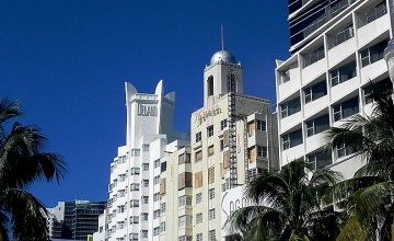 800px-Delano_Hotel_-_Miami